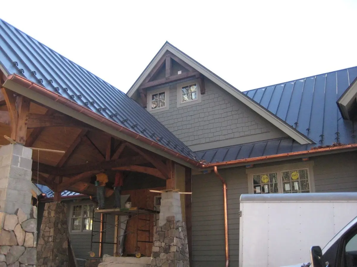 Craftsman Roofing team delivering quality roofing work in Williamsburg